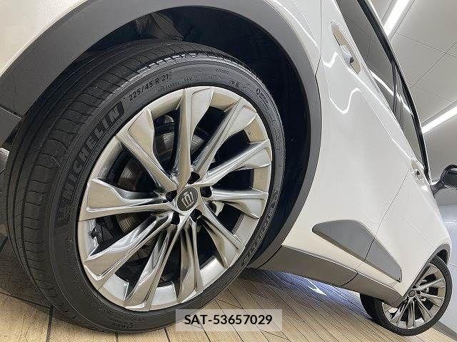 Toyota Crown Crossover 2023-04 7250247-18