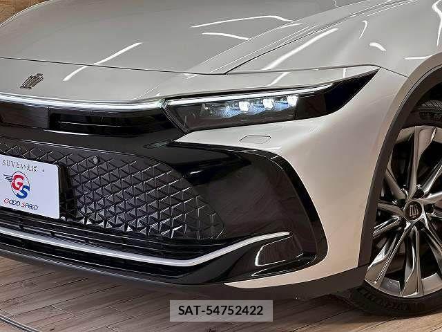 Toyota Crown Crossover 2023-07 7250254-19