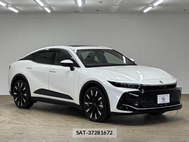 Toyota Crown Crossover 2022-12 7250244-13