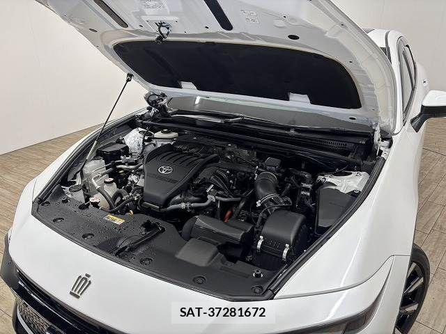 Toyota Crown Crossover 2022-12 7250244-17