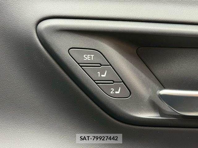 Toyota Crown Crossover 2023-03 7250251-11