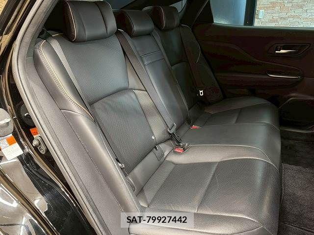 Toyota Crown Crossover 2023-03 7250251-5