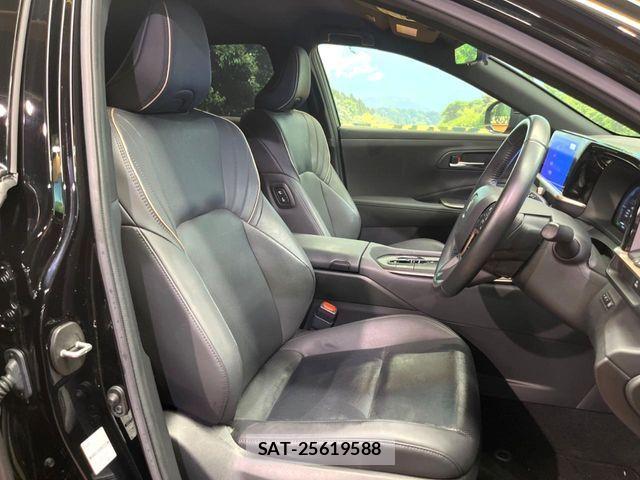 Toyota Crown Crossover 2023-03 7250243-10
