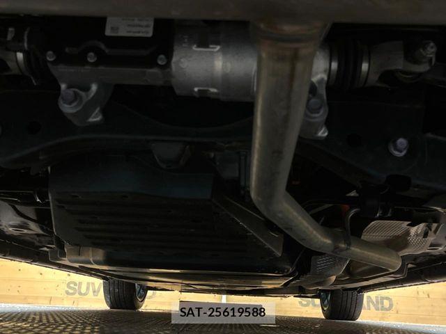 Toyota Crown Crossover 2023-03 7250243-18