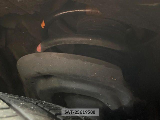 Toyota Crown Crossover 2023-03 7250243-19