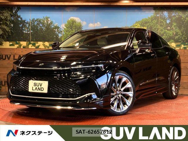 Toyota Crown Crossover 2023-01 7250248-0