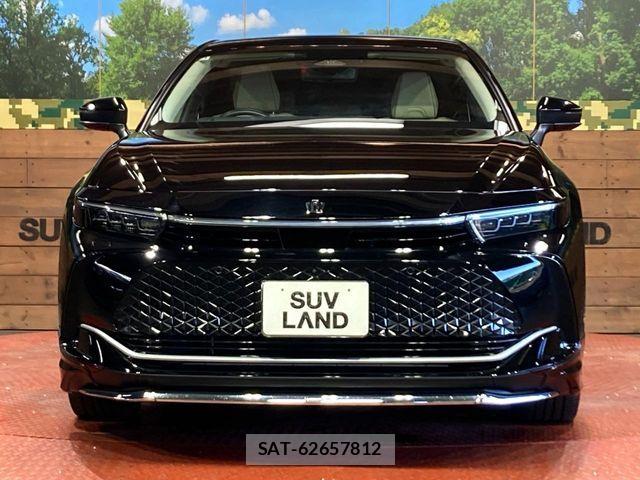 Toyota Crown Crossover 2023-01 7250248-12
