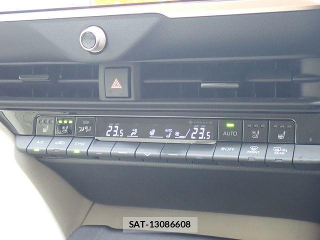 Toyota Crown Crossover 2023-08 7271732-13