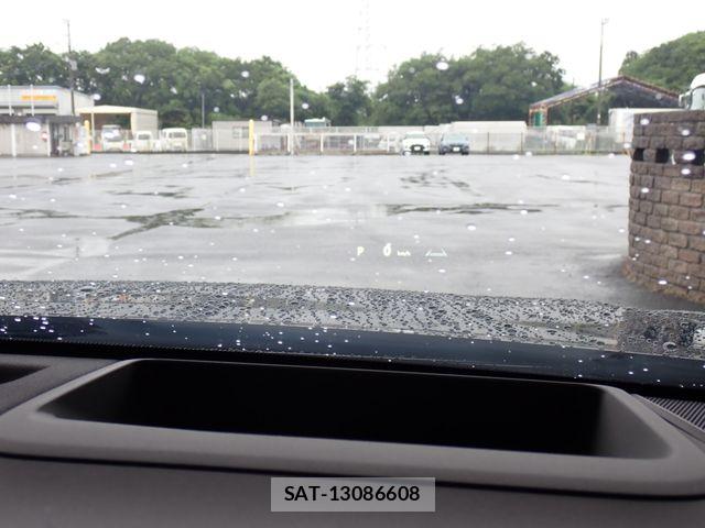 Toyota Crown Crossover 2023-08 7271732-18