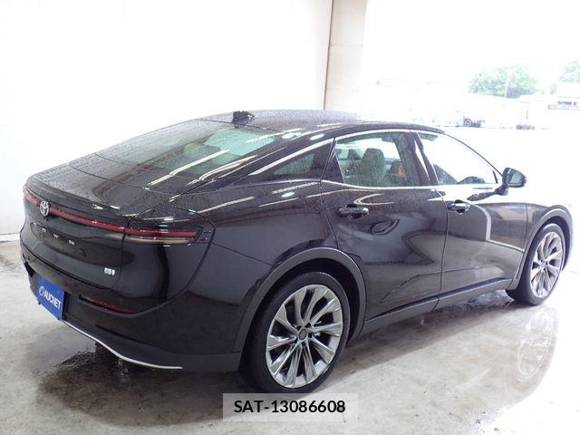 Toyota Crown Crossover 2023-08 7271732-7