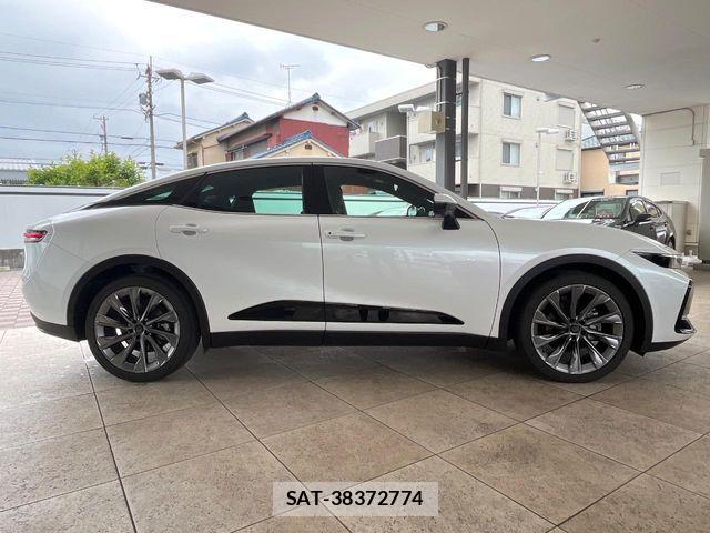 Toyota Crown Crossover 2023-08 7271733-14