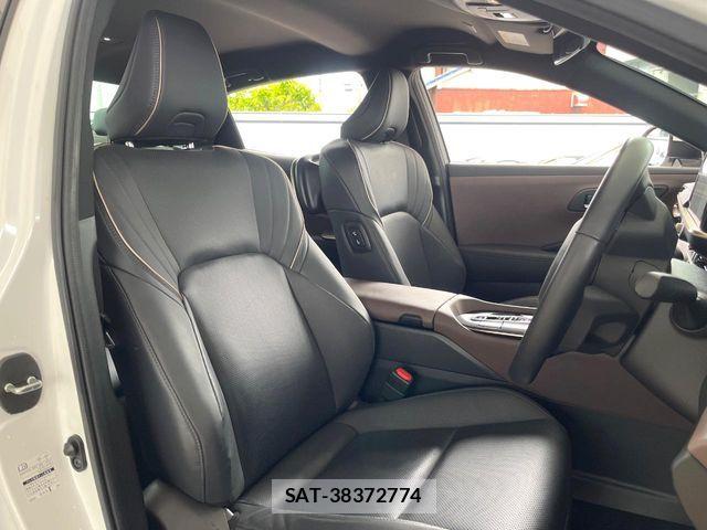 Toyota Crown Crossover 2023-08 7271733-4