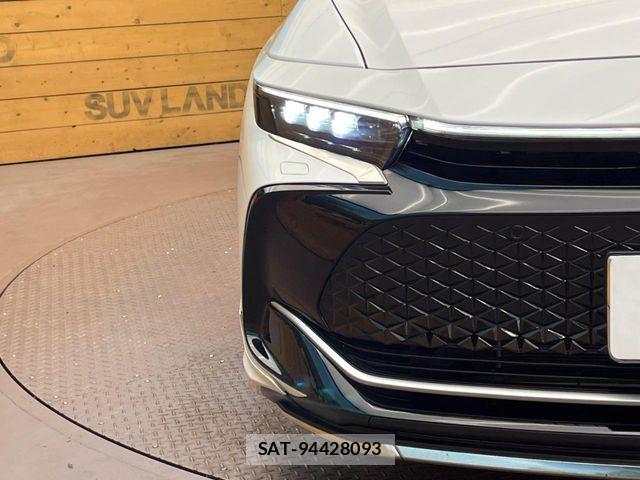 Toyota Crown Crossover 2022-12 7271731-12