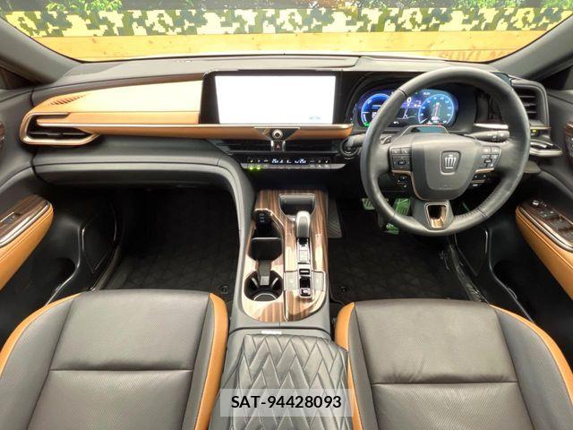 Toyota Crown Crossover 2022-12 7271731-1