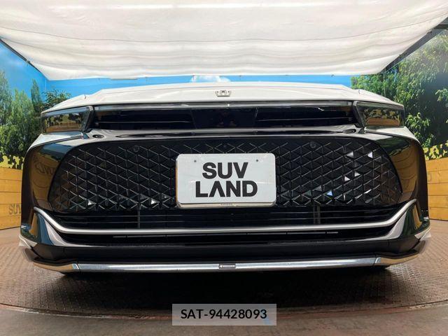 Toyota Crown Crossover 2022-12 7271731-2