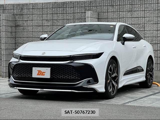Toyota Crown Crossover 2022-10 7271735-9