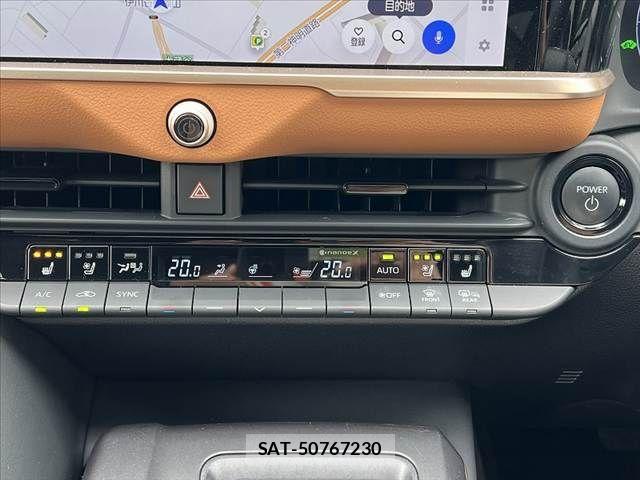 Toyota Crown Crossover 2022-10 7271735-21