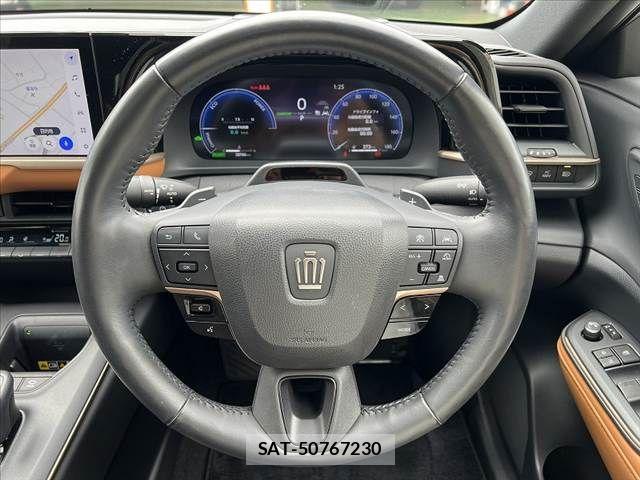 Toyota Crown Crossover 2022-10 7271735-23