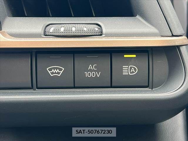 Toyota Crown Crossover 2022-10 7271735-27