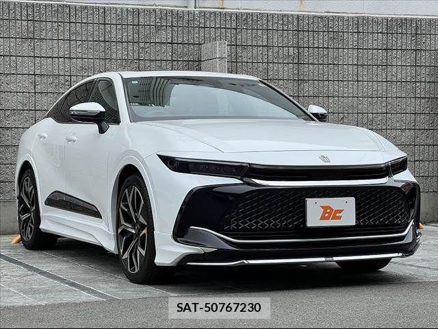 Toyota Crown Crossover 2022-10 7271735-7