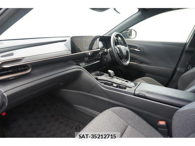 Toyota Crown Crossover 2023-04 7271734-12