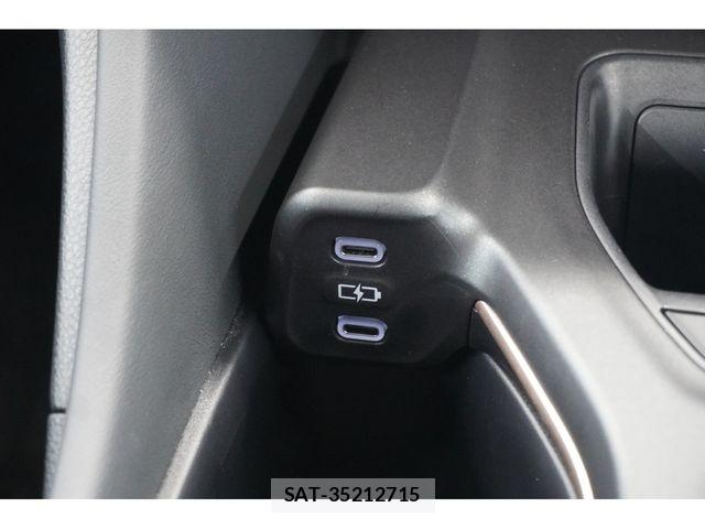 Toyota Crown Crossover 2023-04 7271734-18