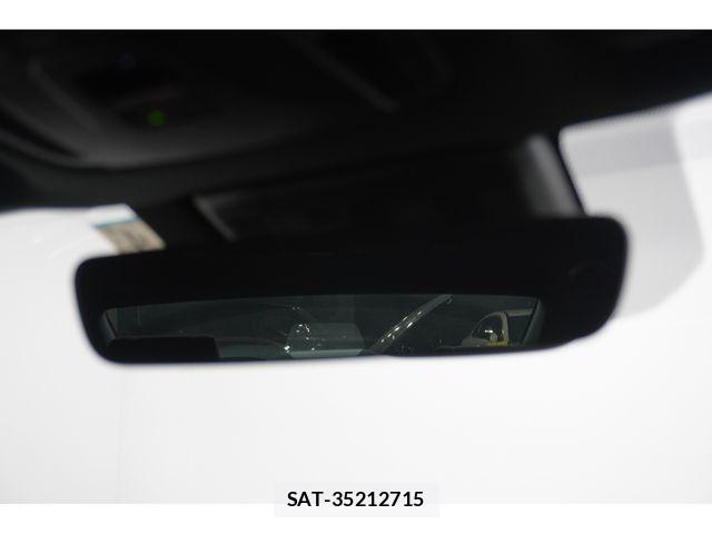Toyota Crown Crossover 2023-04 7271734-19