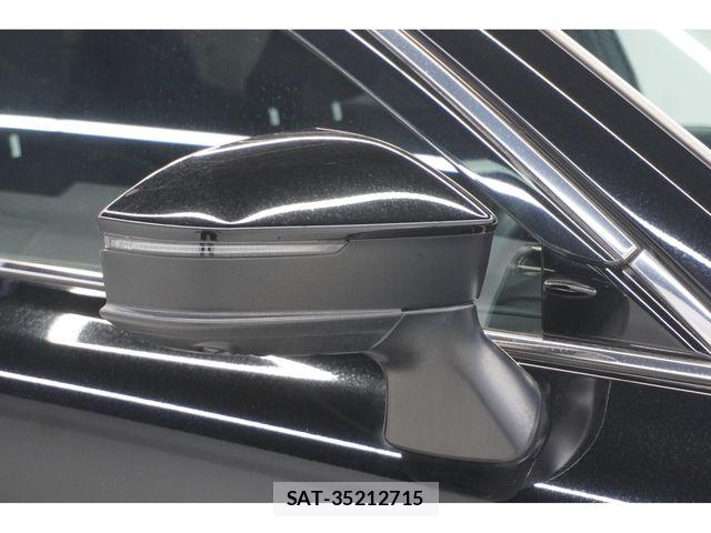 Toyota Crown Crossover 2023-04 7271734-22
