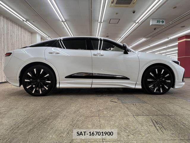 Toyota Crown Crossover 2022-12 7326355-15