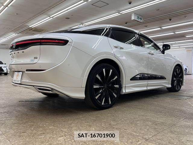 Toyota Crown Crossover 2022-12 7326355-17
