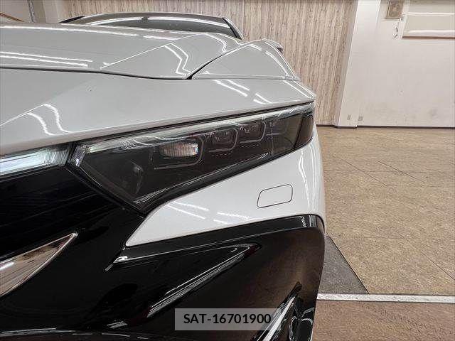 Toyota Crown Crossover 2022-12 7326355-20