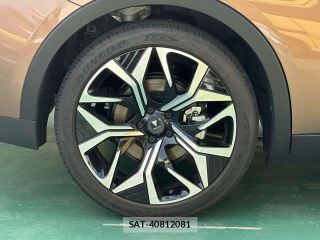Toyota Crown Crossover 2023-10 7326356-12