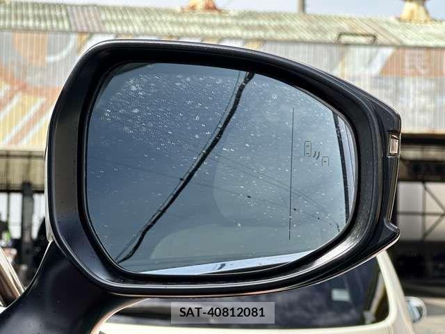 Toyota Crown Crossover 2023-10 7326356-13