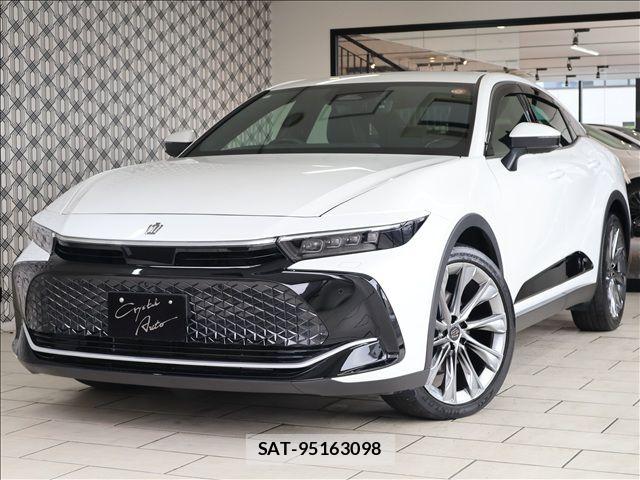 Toyota Crown Crossover 2023-09 7326348-0