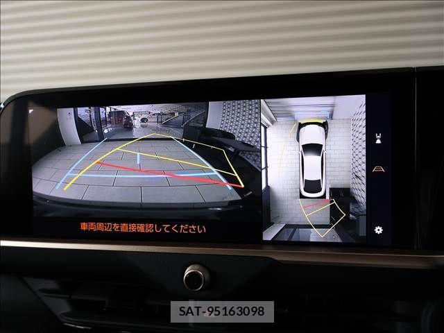 Toyota Crown Crossover 2023-09 7326348-4