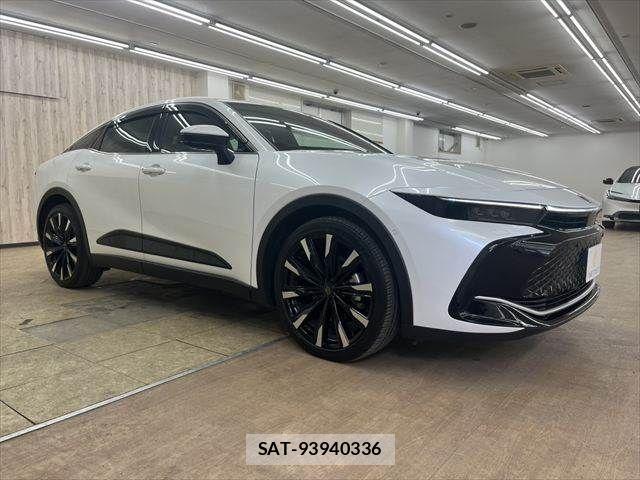 Toyota Crown Crossover 2023-03 7326359-13