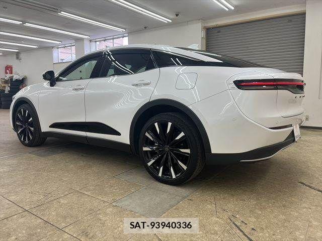 Toyota Crown Crossover 2023-03 7326359-17