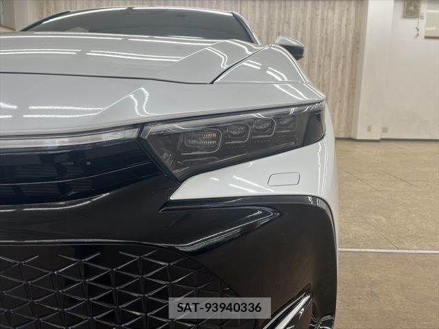 Toyota Crown Crossover 2023-03 7326359-21