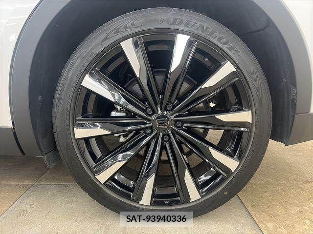 Toyota Crown Crossover 2023-03 7326359-25