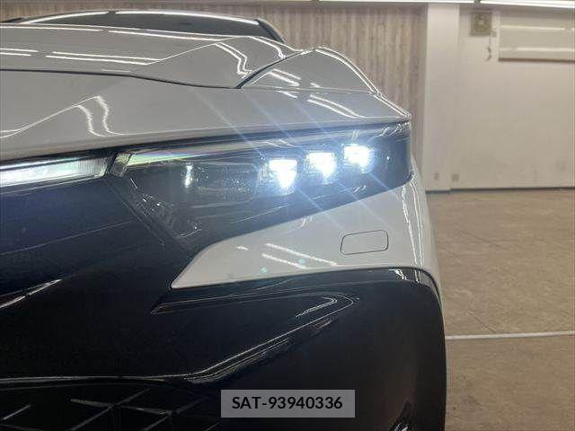 Toyota Crown Crossover 2023-03 7326359-27