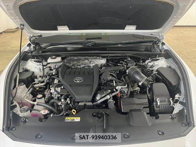 Toyota Crown Crossover 2023-03 7326359-28