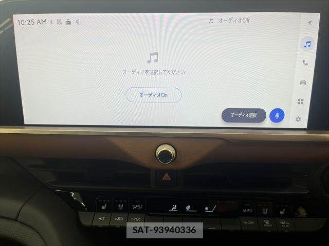 Toyota Crown Crossover 2023-03 7326359-4