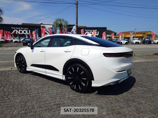 Toyota Crown Crossover 2023-07 7357253-3