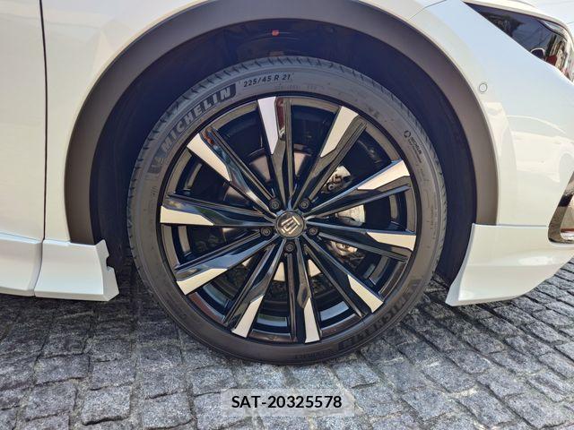 Toyota Crown Crossover 2023-07 7357253-7