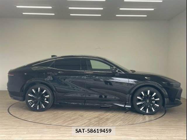 Toyota Crown Crossover 2022-12 7357256-16