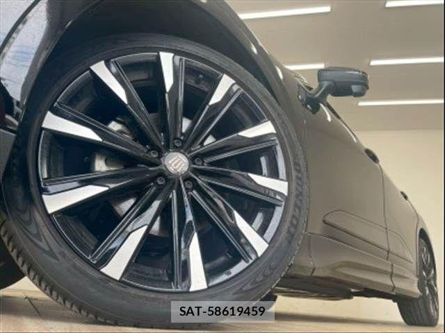 Toyota Crown Crossover 2022-12 7357256-18