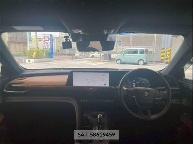 Toyota Crown Crossover 2022-12 7357256-2