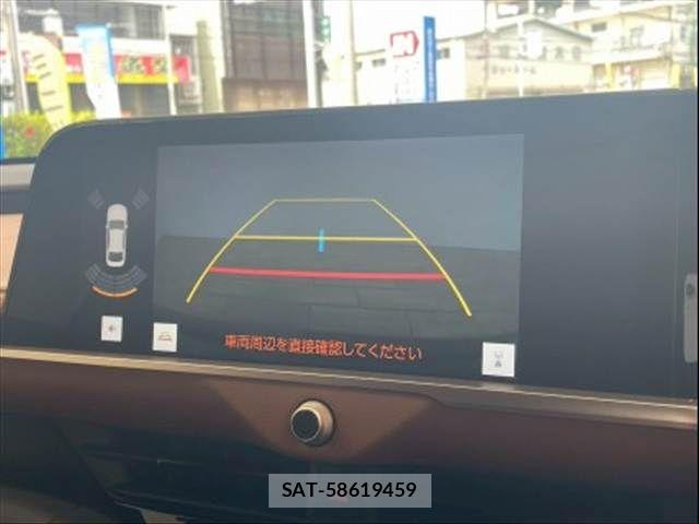 Toyota Crown Crossover 2022-12 7357256-3