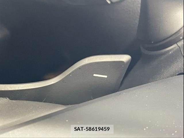 Toyota Crown Crossover 2022-12 7357256-7