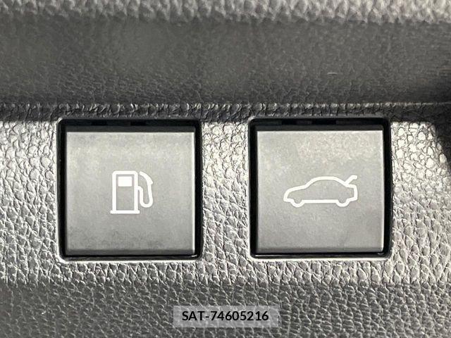 Toyota Crown Crossover 2023-08 7357260-6